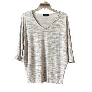 Laila Jayde Dolman Sleeve Top L Casual or Office Vneck